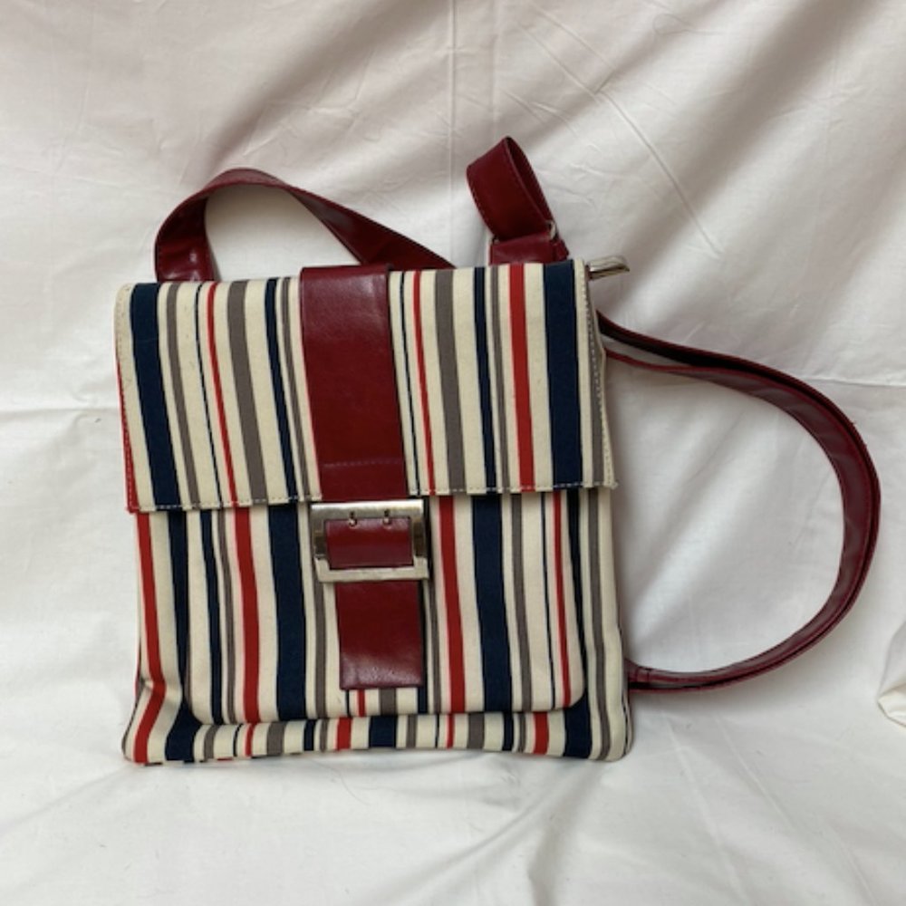 DeVor striped bag